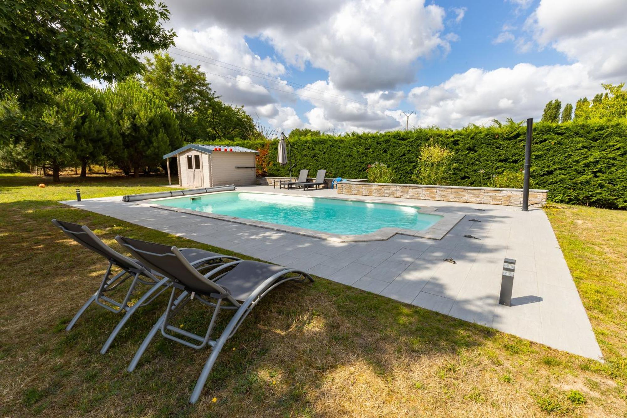 L'Atelier Des Reves, Maison Avec Piscine Privee Meusnes 外观 照片